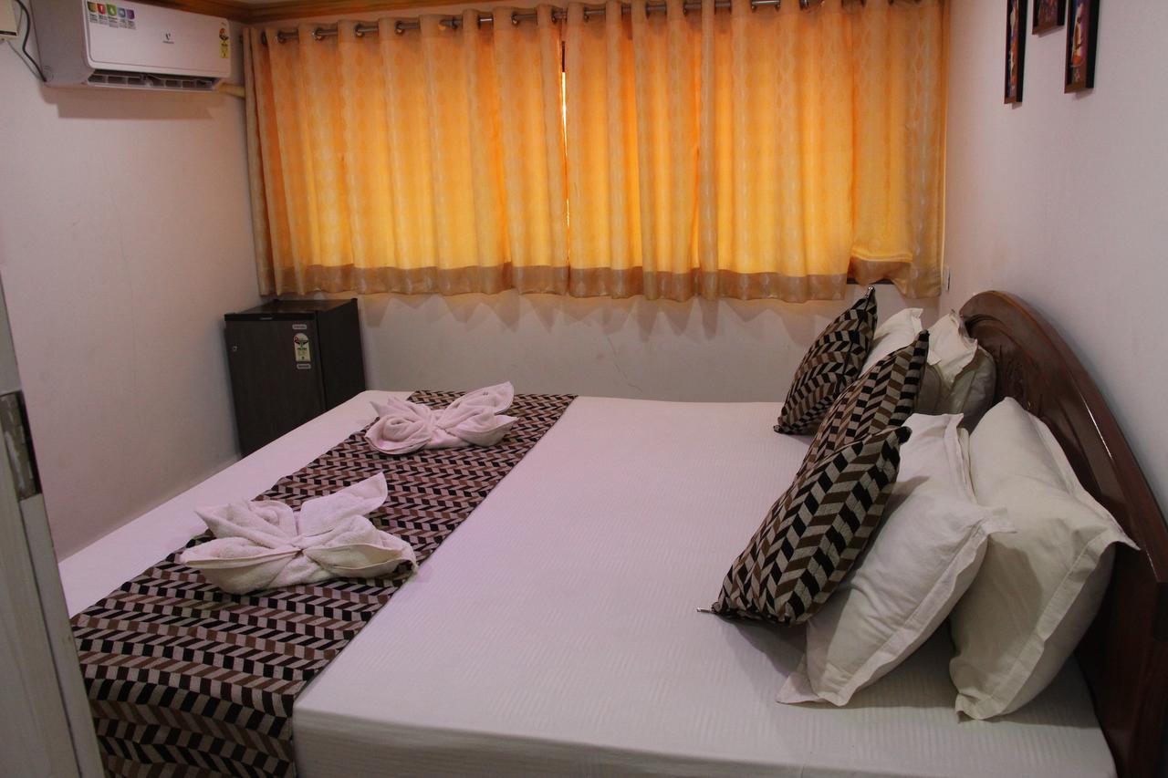 Hotel M R Manfred Calangute Dış mekan fotoğraf